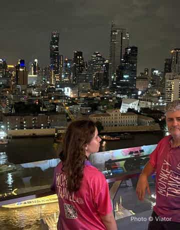 Evening bar cruise along River