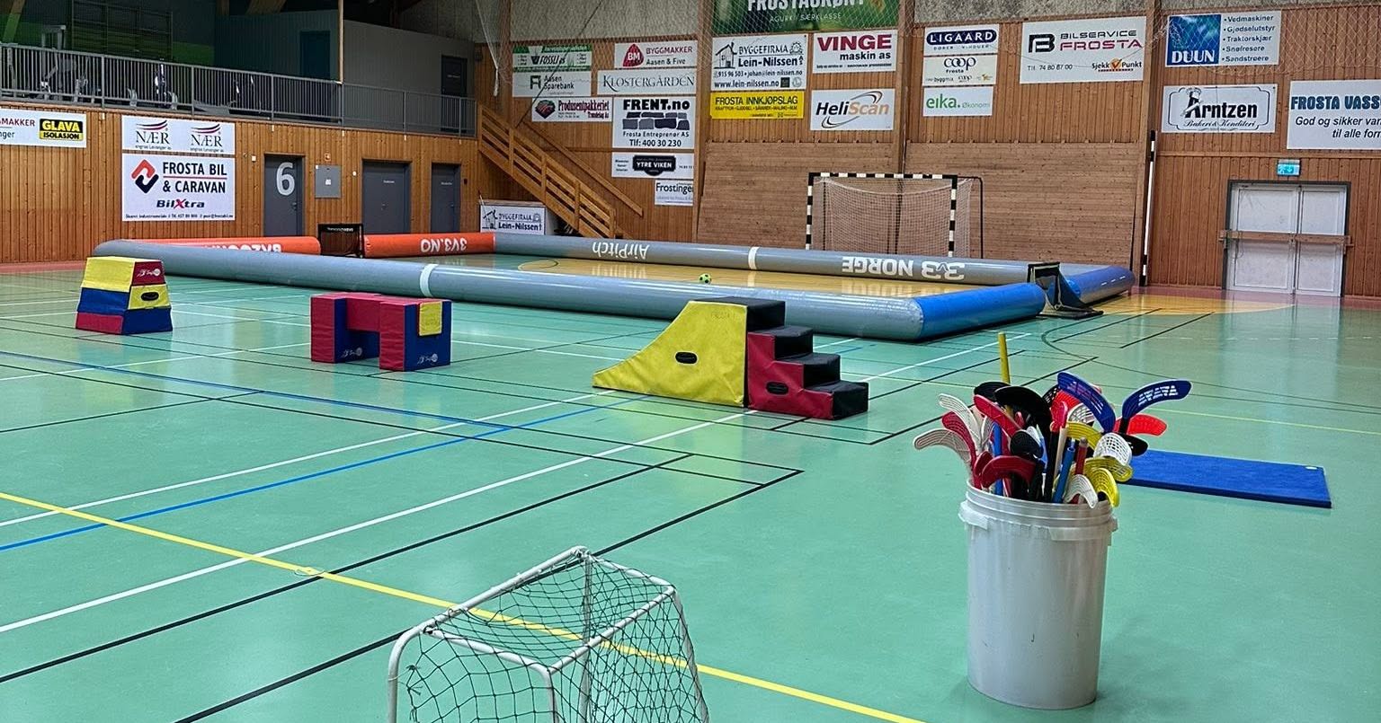 Åpen hall