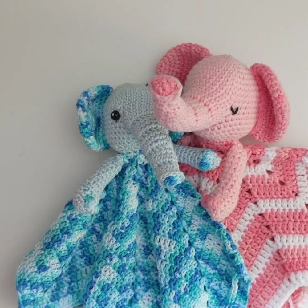 Cuddly toy elephant