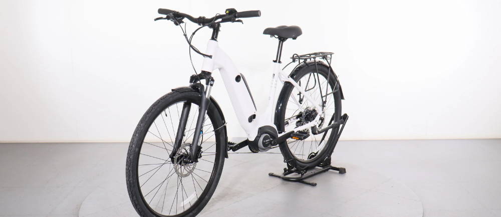 Batch E-Step Thru electric bike in white