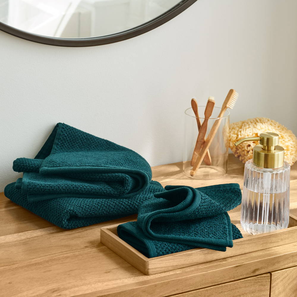 Our Guide to Organic Bath Towels Under The Canopy