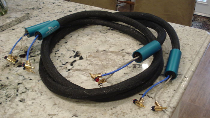 JPS Labs Aluminata  8 foot speaker cables w/ bananas
