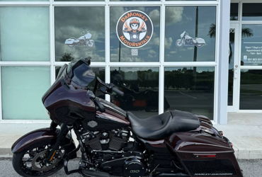 2022 HARLEY-DAVIDSON STREET GLIDE SPECIAL motorcycle for rent near Davie, FL