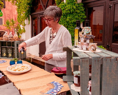 Food & Wine Tours Monopoli: Guided tour of the Rural Park + tasting of 3 Apulian olive oils