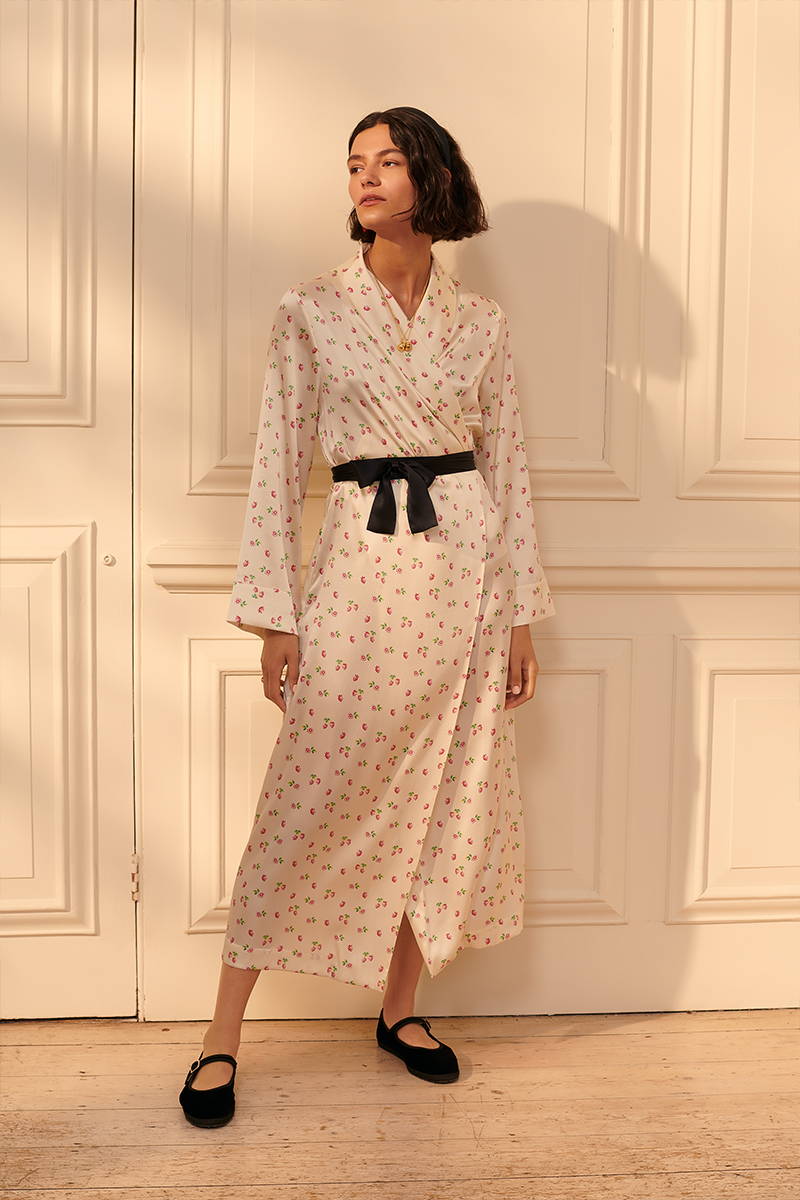 Valentines day gifts ivory silk strawberry printed dressing gown