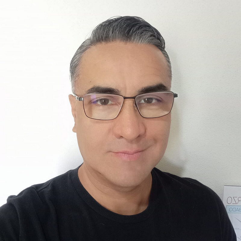 Alex Navarro IA cover
