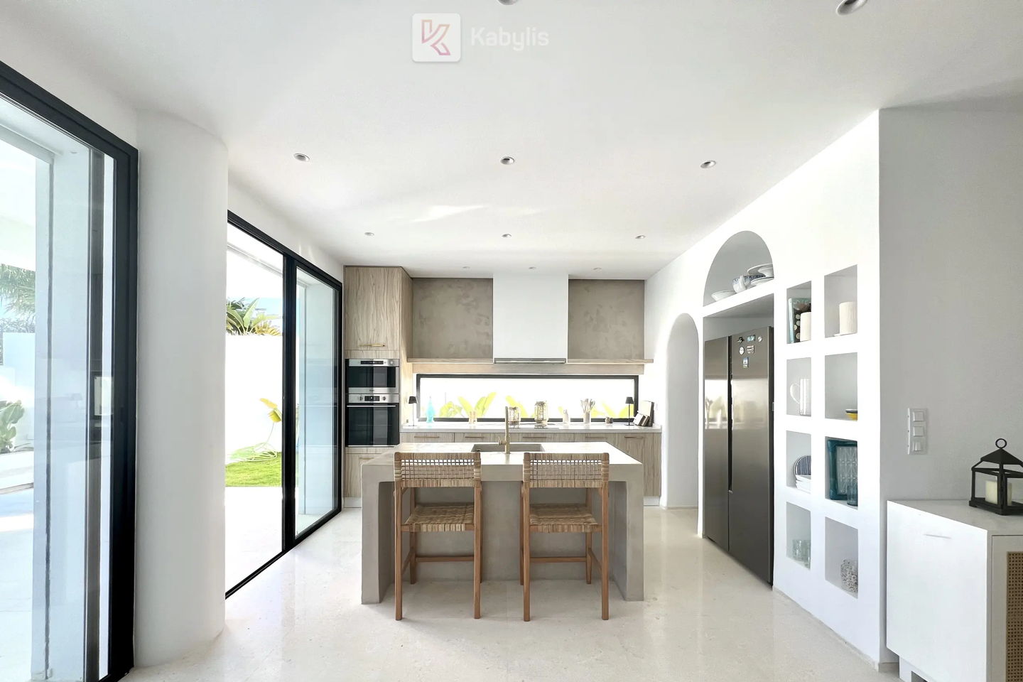slider-image