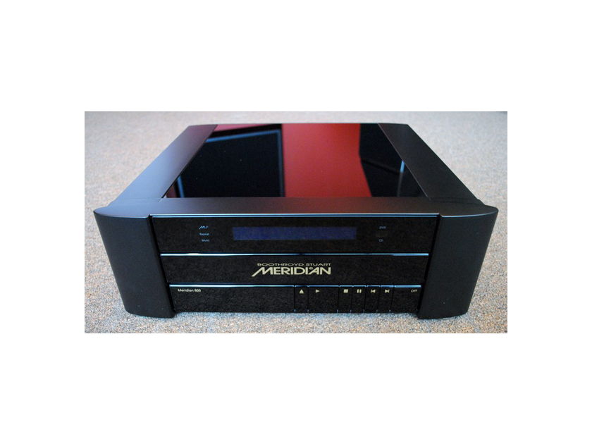 Meridian 800 v.4 DAX DVD/CD Player