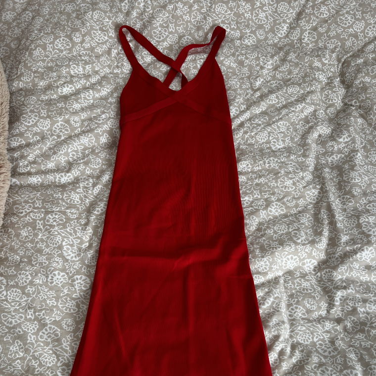Robe rouge Zara 