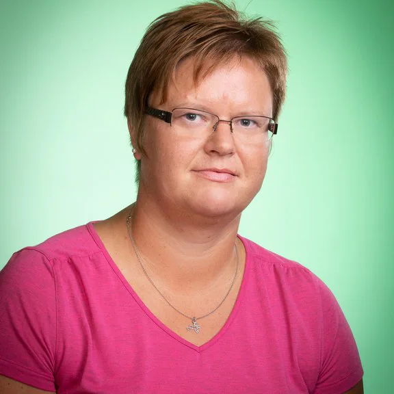 Marjaana Hellä