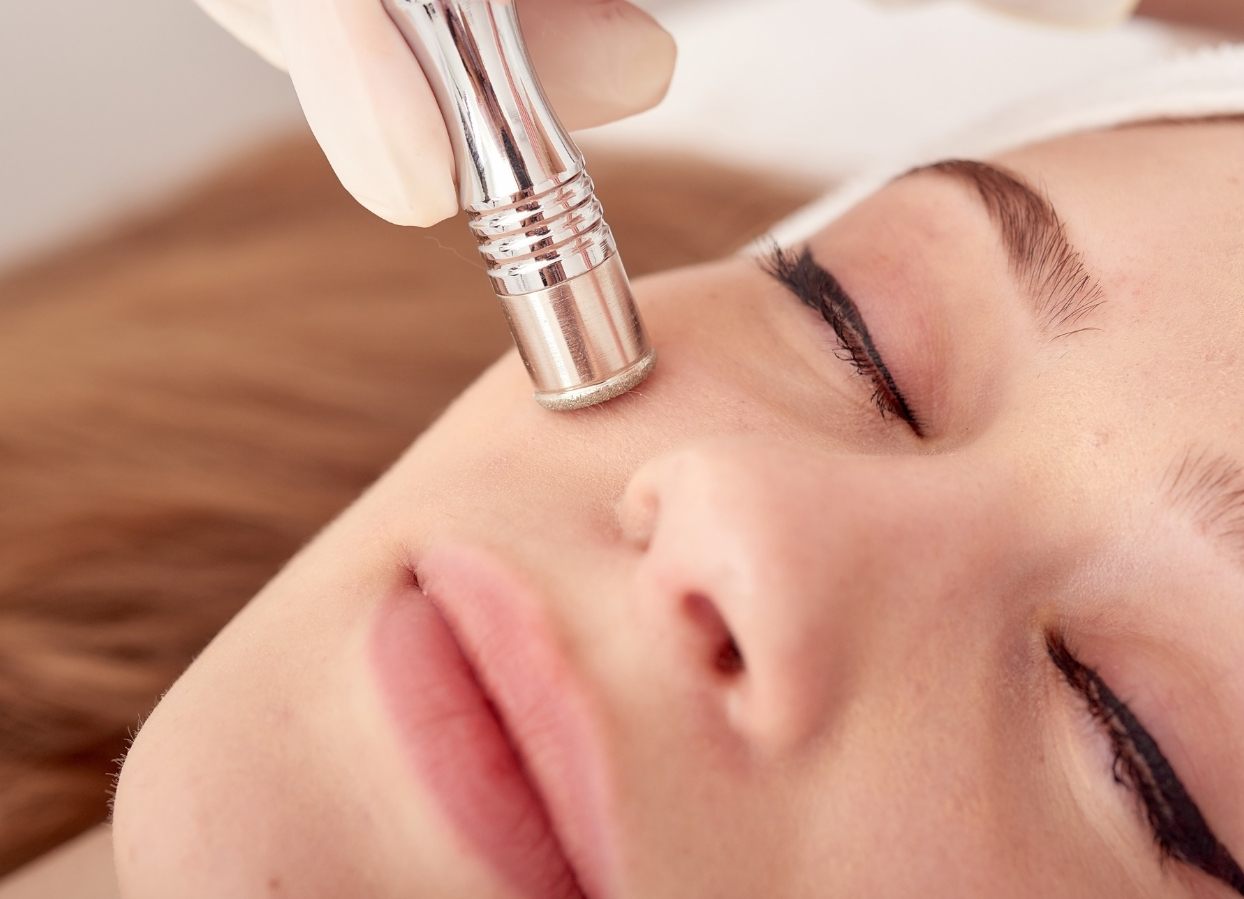 IPL/Laser Hair Removal Upper Lip - Female