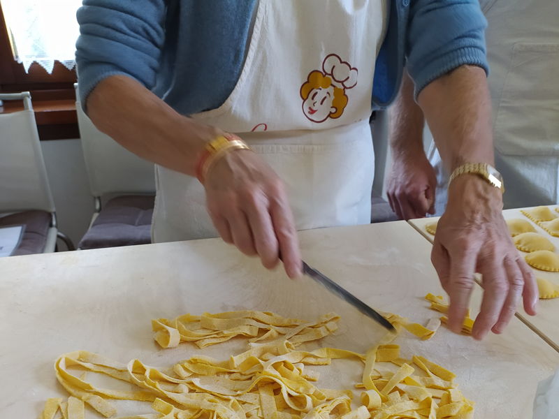 Cursos de cocina : Curso de cocina típica de Lariano en mi casa, entre las colinas
