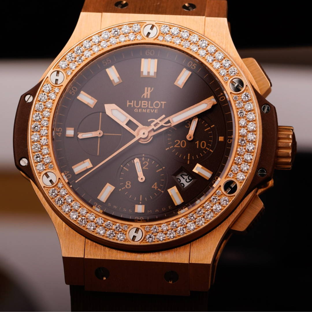 Luxusuhr von Hublot mit Brillanten veredelt