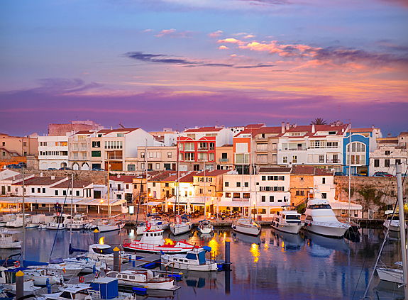  Mahón
- Ciutadella en Menorca - hermosa ciudad y puerto