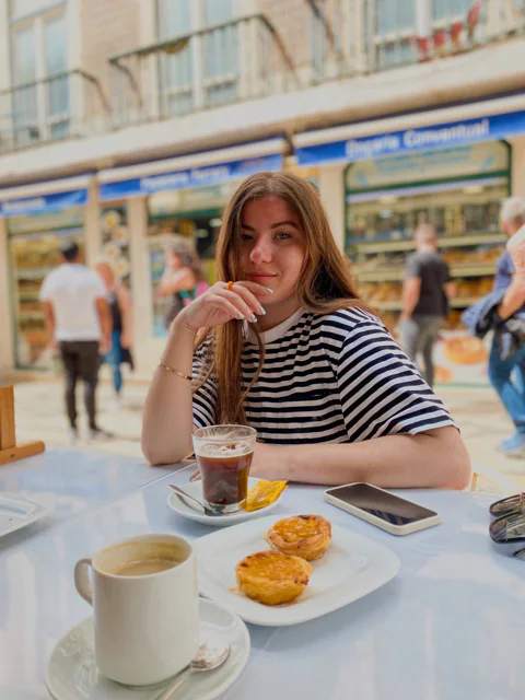 Total Lisbon Experience Walking Tour with Seafood Lunch