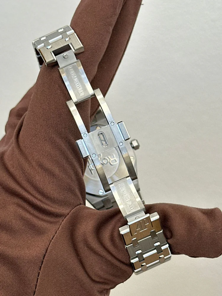 Audemars Piguet Royal Oak Lady Diamonds Box & Papers 2021