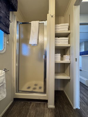 Boat Image 10