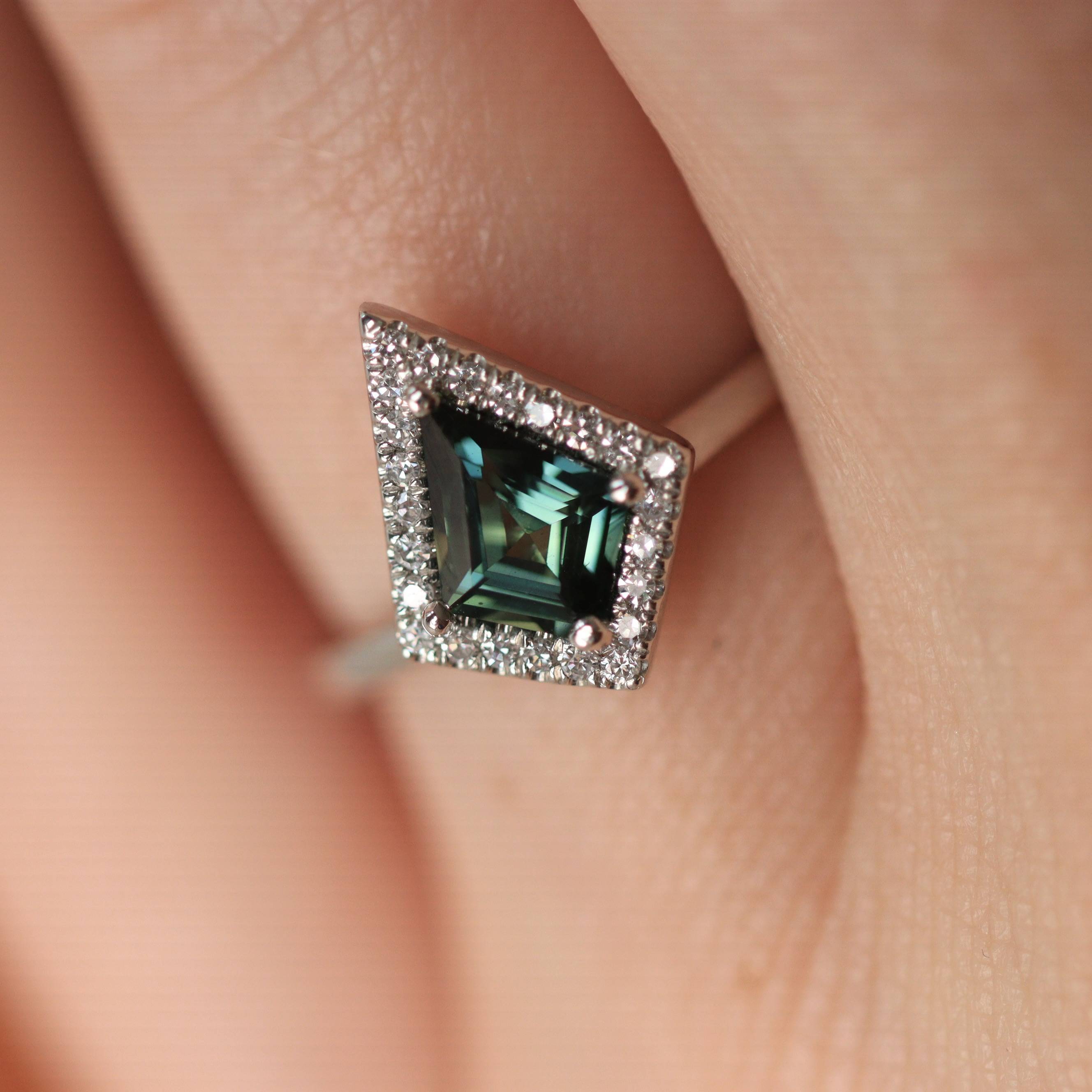 Sapphire engagement rings