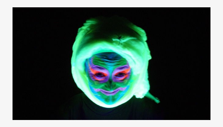 bildungsstätte begegnung im burgholz schwarzlichtbild