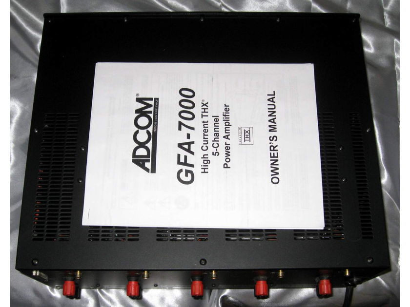 Adcom GFA-7000 5 x 125 wpc/8 power amplifier