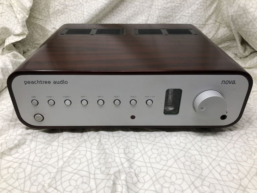 Peachtree Audio Nova Stereo Integrated Amplifier w/ DAC, Rosewood