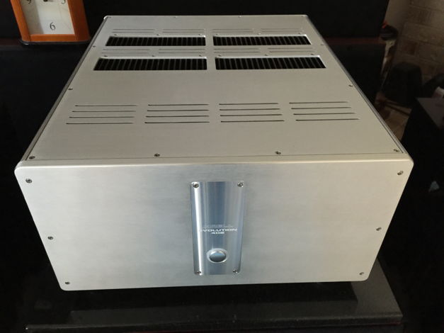 KRELL  EVOLUTION 402 AMPLIFIER MINT CONDITION (free shi...