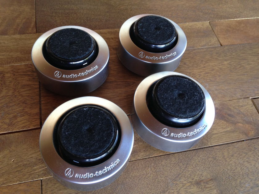Audio Technica AT605 Vibration Isolation Feet, Set of 4 Tweaks
