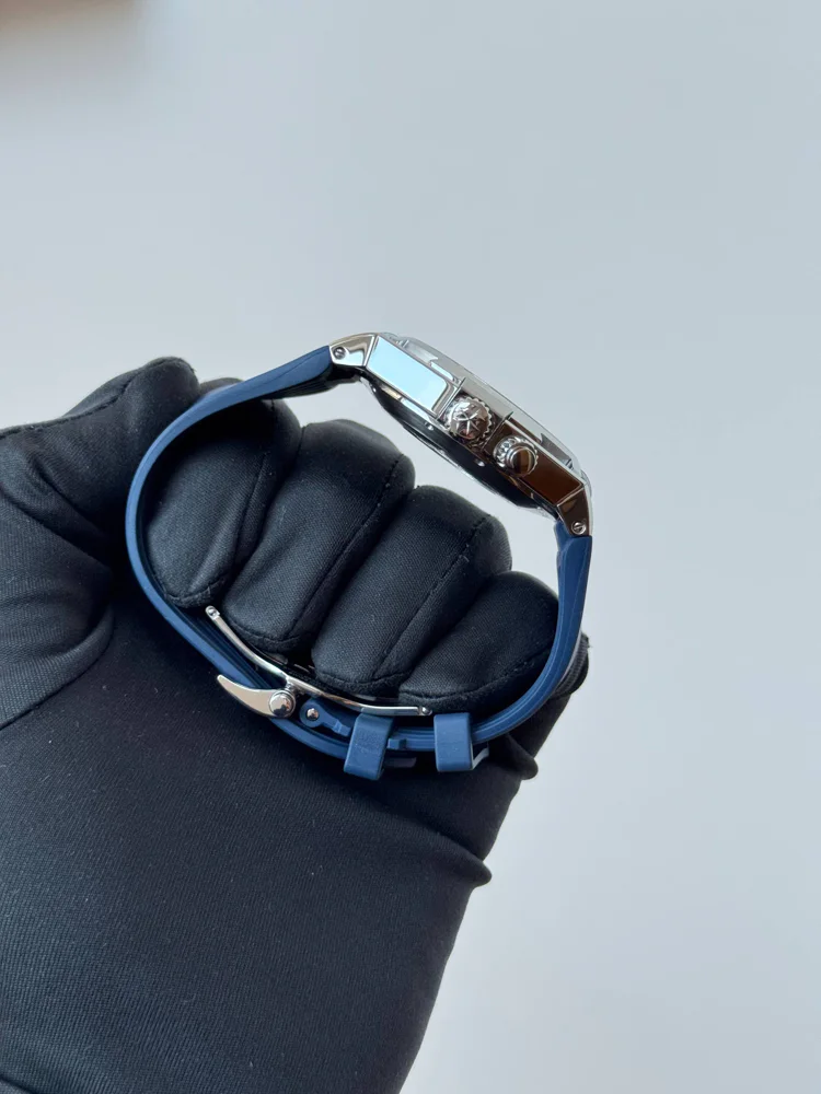 Limited Edition of 300 Pieces