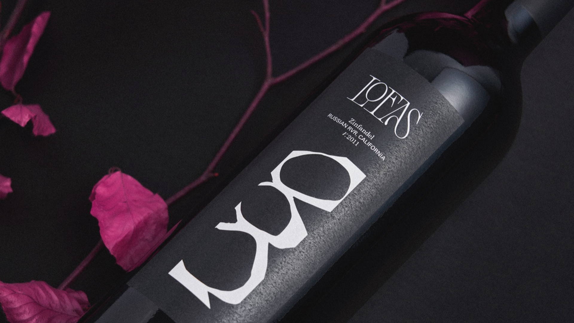 Featured image for LOFAS Wine Label Is An Abstract Take On A Simple Design