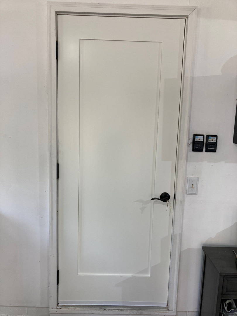 Home interior door