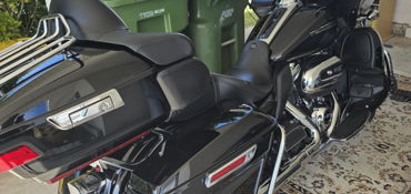2018 HARLEY-DAVIDSON FLTRU ROAD GLIDE ULTRA motorcycle for rent near Sarasota, FL