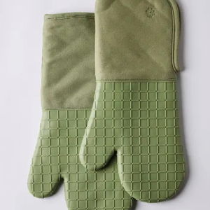 Five Two Silicone Oven Mitts (Eucalyptus)