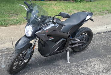 2016 ZERO DSR ZF13.0 +POWER TANK motorcycle for rent near San Antonio, TX