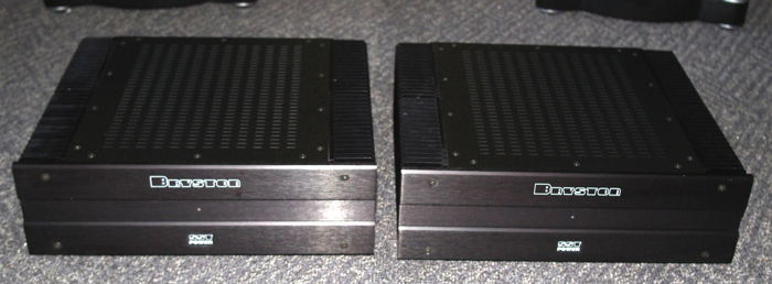 Bryston  7B-SST-17-120 Mono power amplifiers Pair