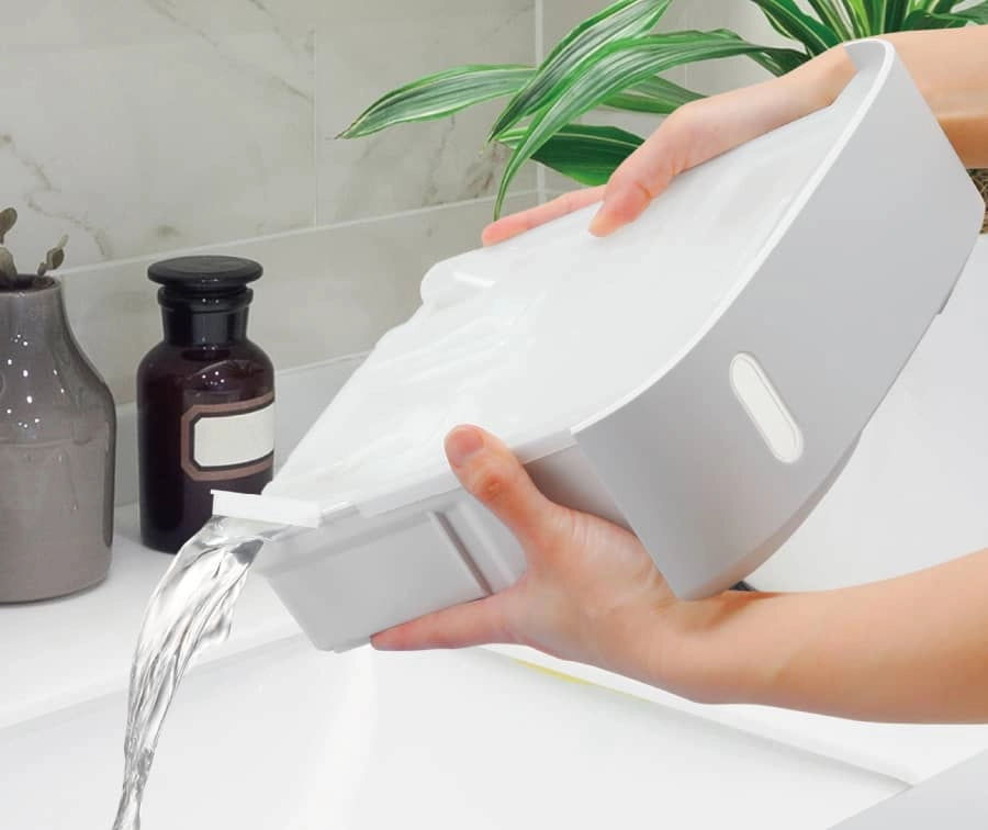 蓋つきで排水しやすい