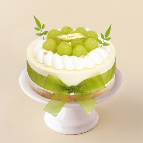 Paris Baguette Pick-Up - Order online for cake pick up!