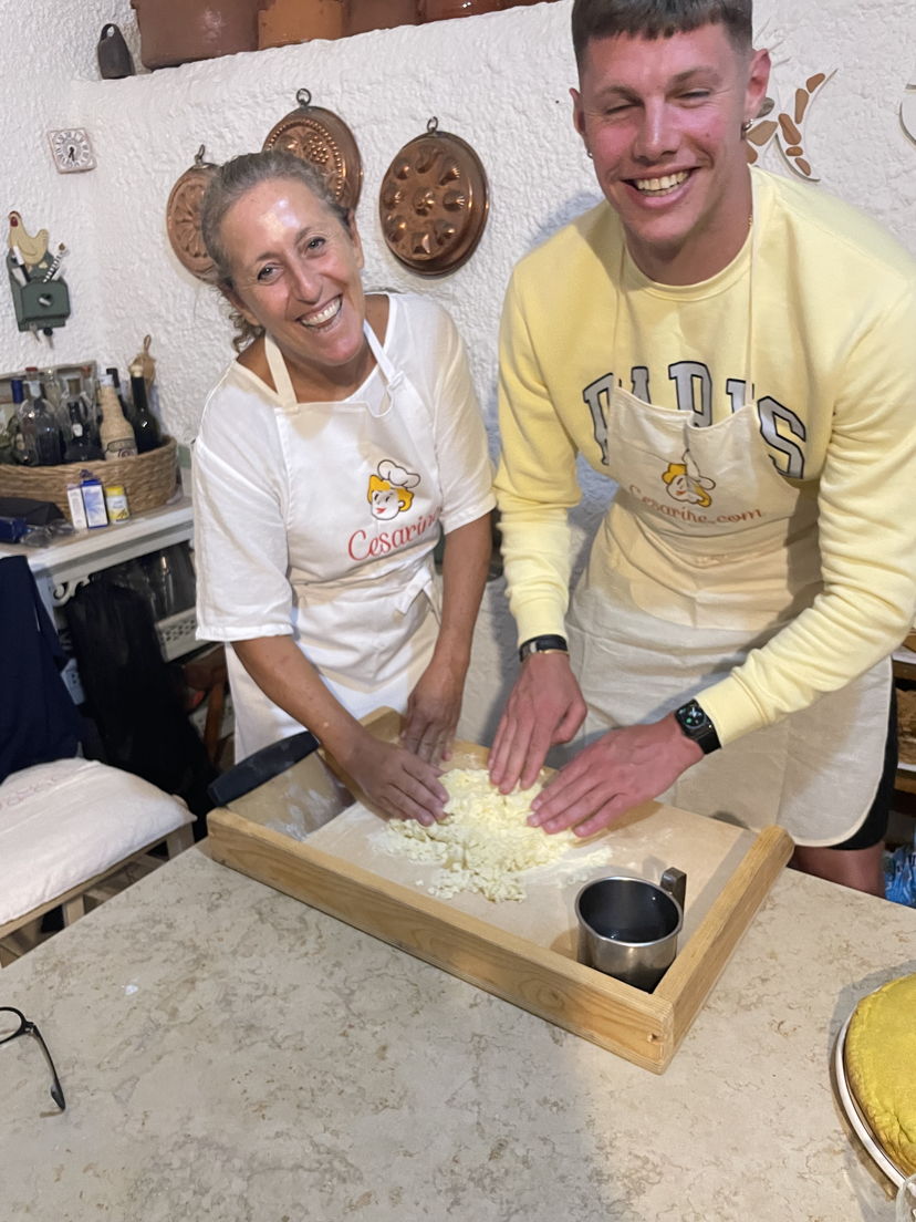 Cooking classes Bari: An authentic dining experience in my kitchen