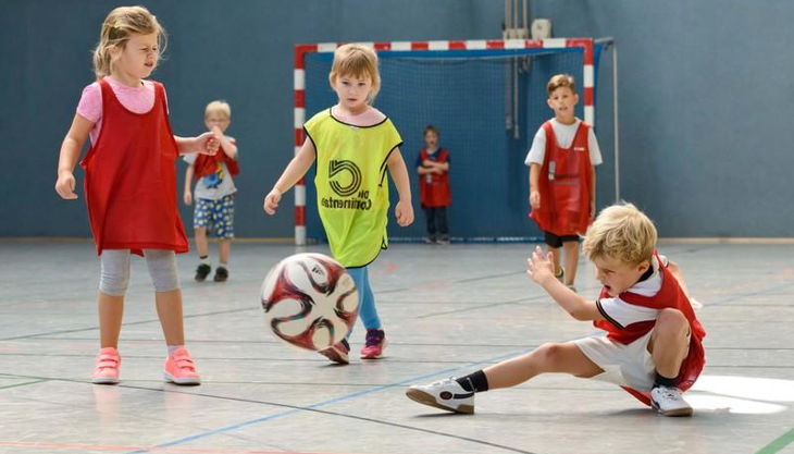 fussball voller einsatz