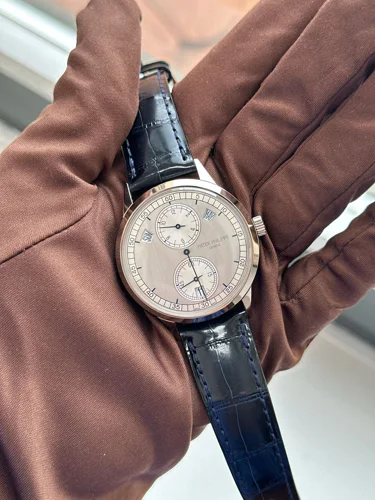 Patek Philippe Annual Calendar Regulator 5235G-001