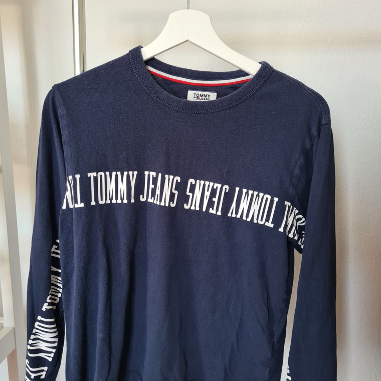 tommy jeans navy blue sweater