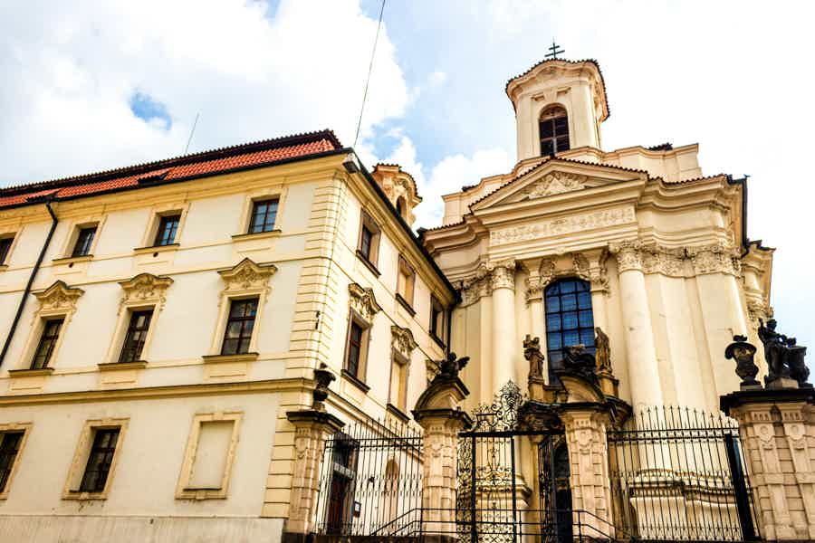 World War 2 and Operation Anthropoid Walking Tour - photo 2