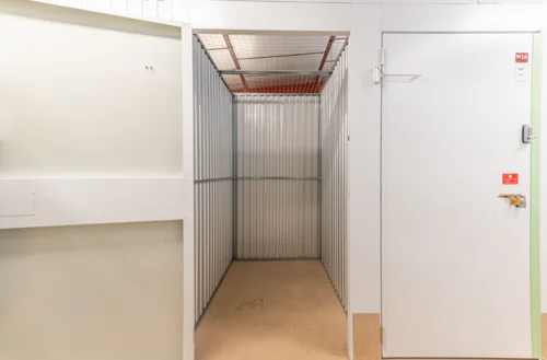 Intérieur d'un box à Vitry-sur-Seine