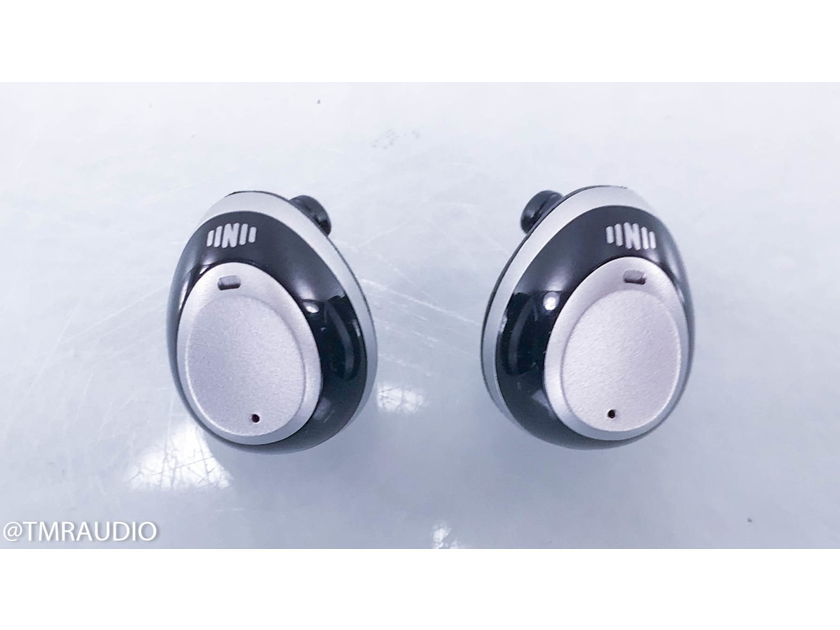 Nuheara IQbuds In-Ear Wireless Earbuds IEM Bluetooth Headphones (14016)
