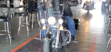 2019 HARLEY-DAVIDSON FLHR ROAD KING motorcycle for rent near Spokane, WA