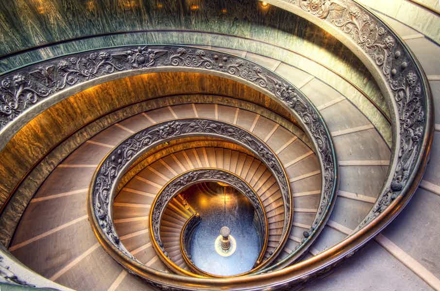Sistine Chapel, Vatican museums and St. Peter's Basilica Guided Tour  - photo 1
