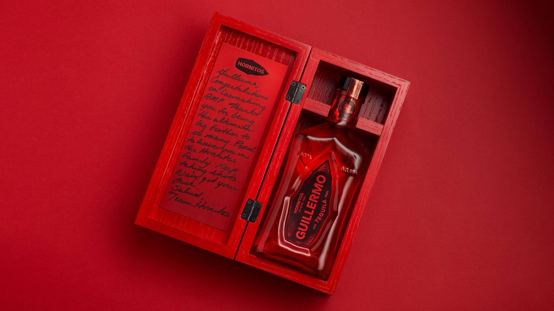Featured image for Hornitos Works With Turner Duckworth To Create An Exclusive Bottle For Guillermo Andrade