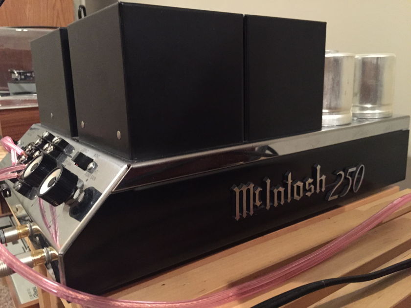 Mcintosh  MC 250 Power Amplifier