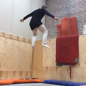 How To Backflip On A Trampoline Flips Tricks Riders