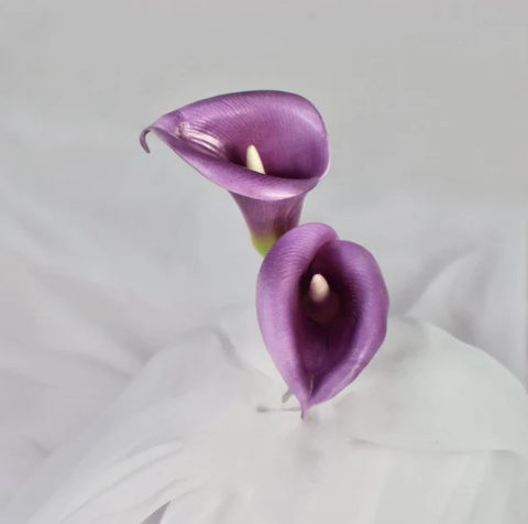 Purple Buttonhole Calla Lily - Realistic Artificial Flowers - Image 2