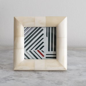 Vannes Frame - Natural Bone - Small